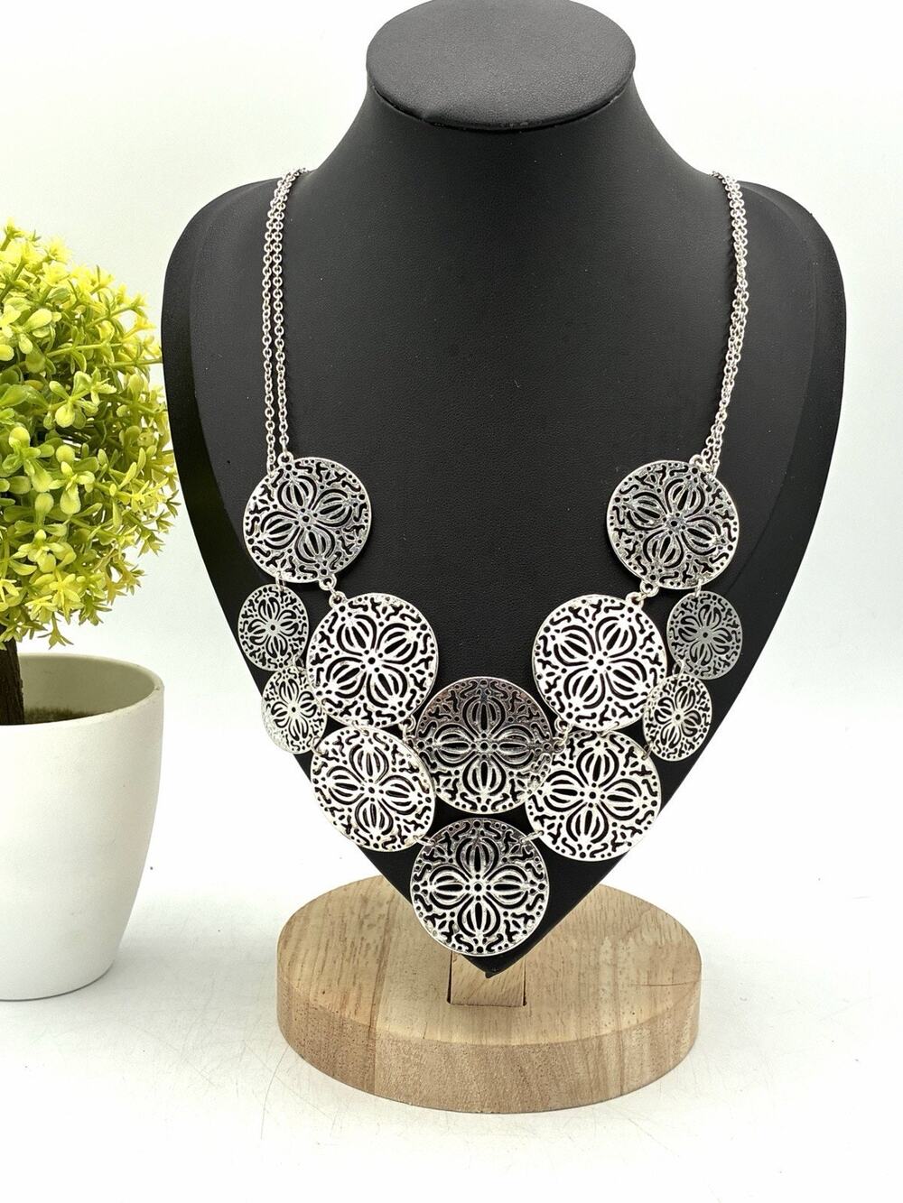Silver Tone Filigree Medallion Bib Necklace 22” Floral Cutout Statement